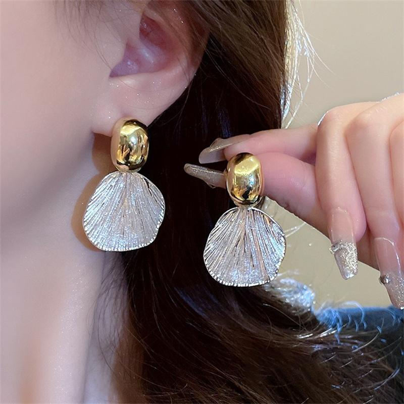 Irregular Metal Shell Drop Earrings for Women Statement Long Exaggerated Geometric Brincos Party Jewelry Wholesale
