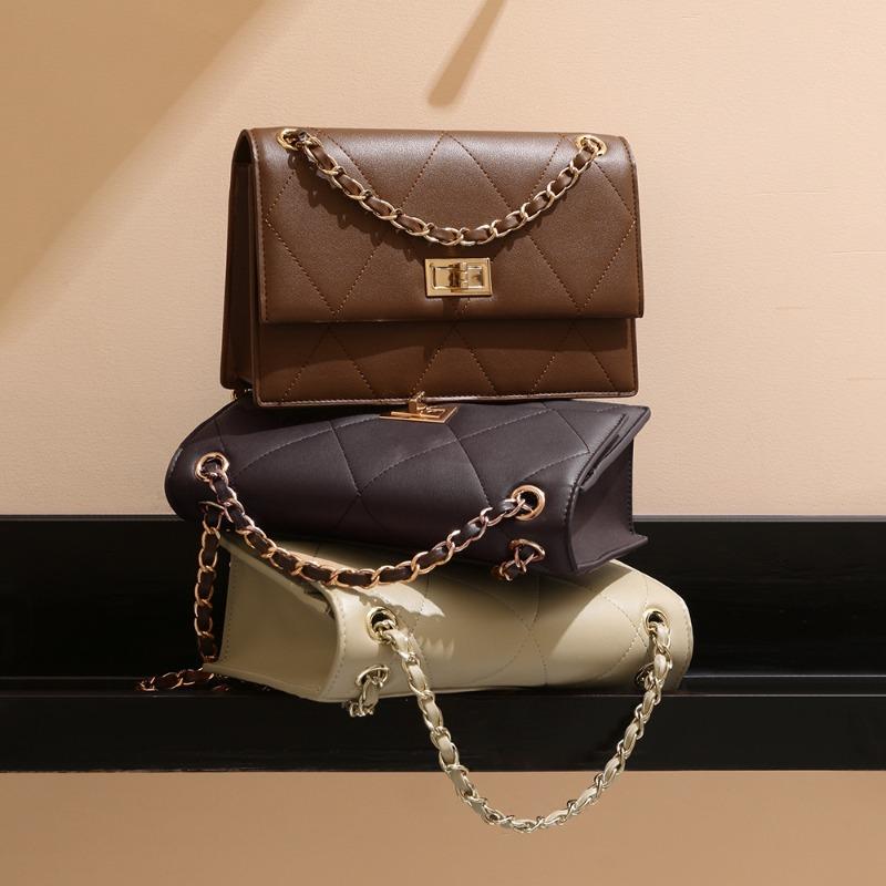 New Leather Niche Retro High-end Diamond Chain Underarm Bag Shoulder Messenger Bag Bag