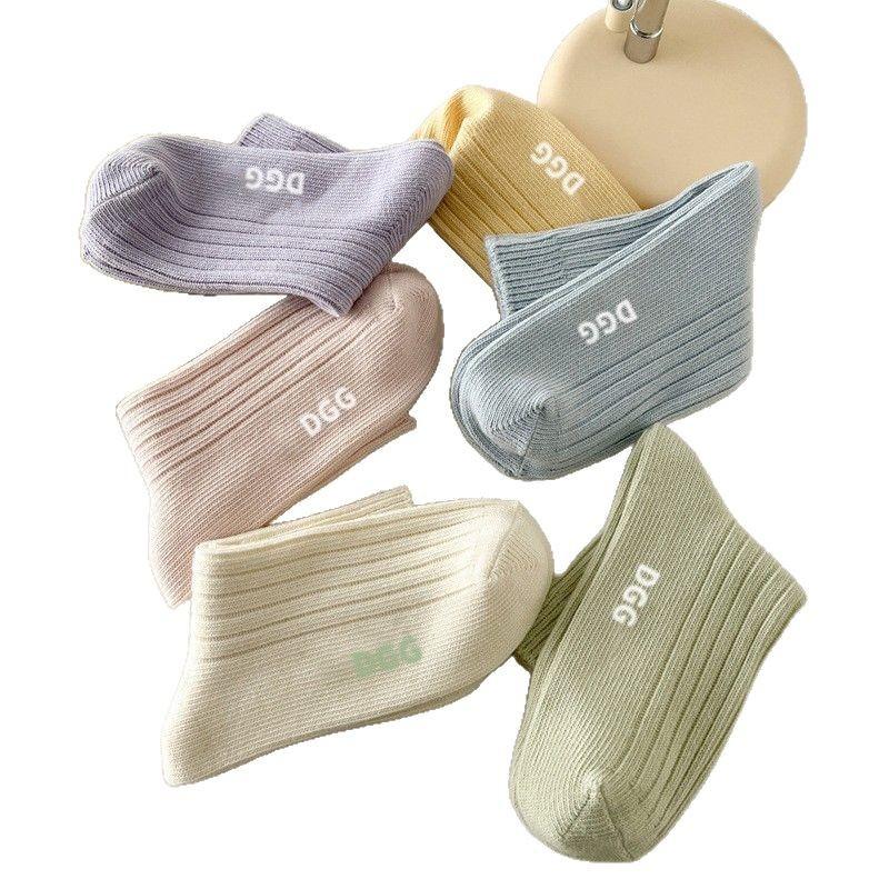 10 Pairs of Ladies Spring and Autumn Assorted Vertical Candies Color Tube Cotton Socks