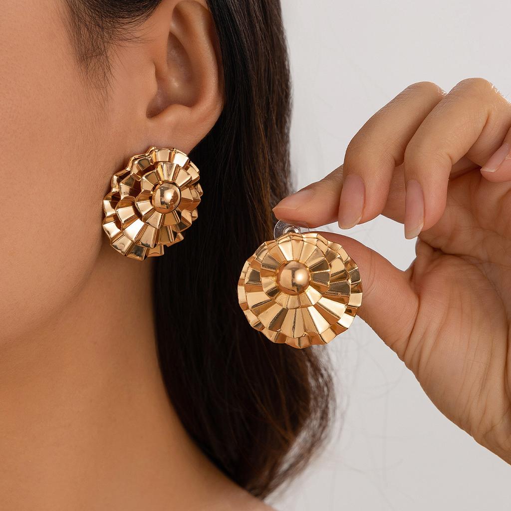Jewelry Exaggerated Corrugated Pockmarked Round Stud Earrings, Simple Pleated Metal Earrings Earrings