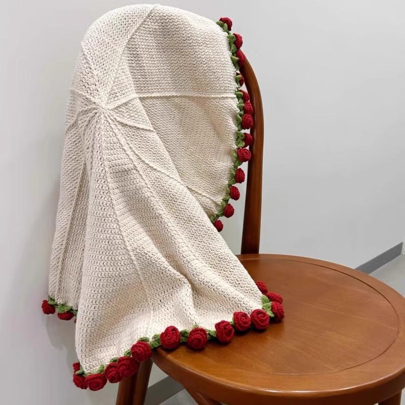 Zestaw do samodzielnego wykonania ręcznie dzierganego koca bukietu róż - Włóczka i narzędzia w zestawie na prezent koc w kwiaty