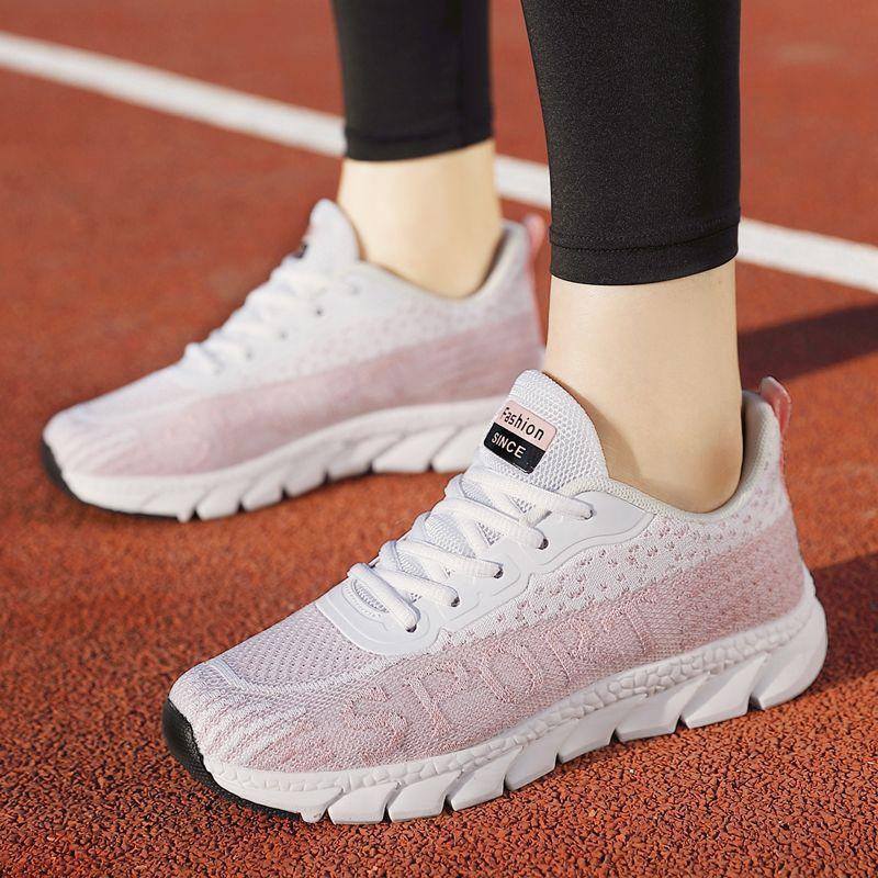 Running Shoes Large Size New Lightweight Breathable Sports Shoes Shock-absorbing Soft-soled Fly-woven Mesh Running Shoes