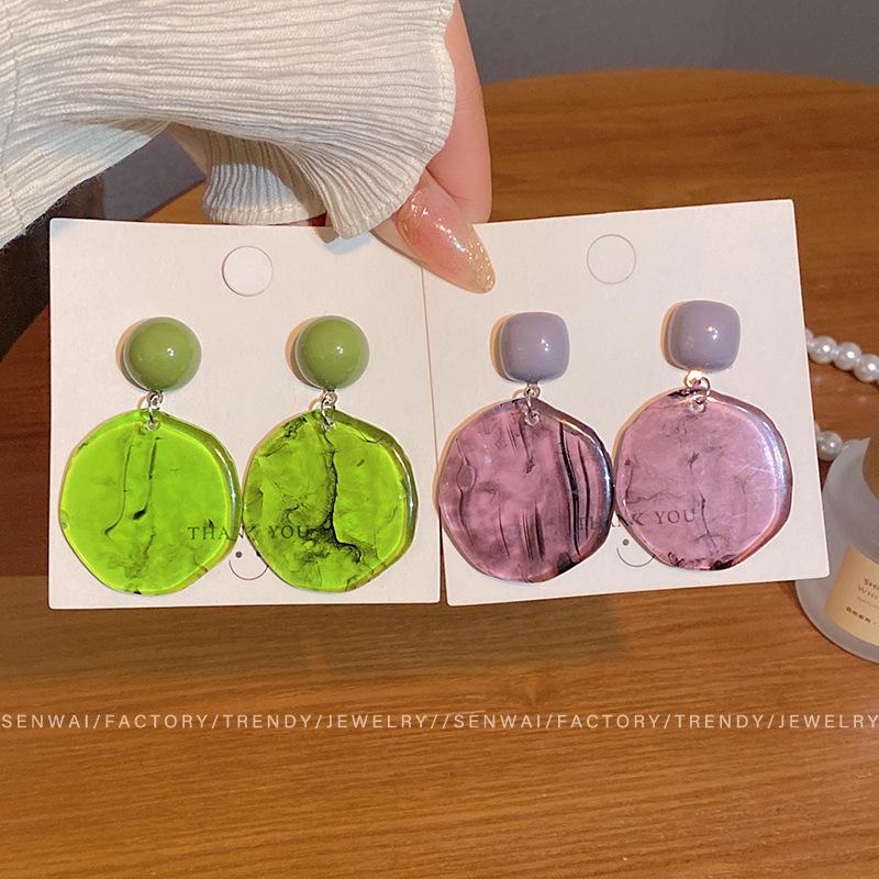 Hong Kong Style Retro Olive Green Smudged Earrings Women's Exaggerated Design Stud Earrings