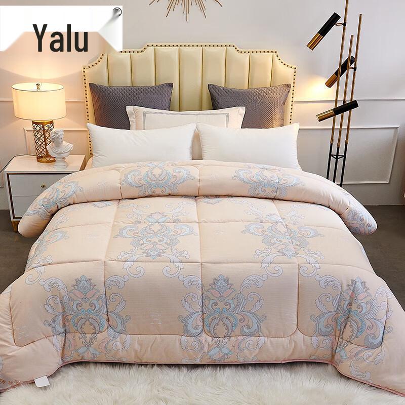 

Yalu Down Alternative Brushed Winter Quilt