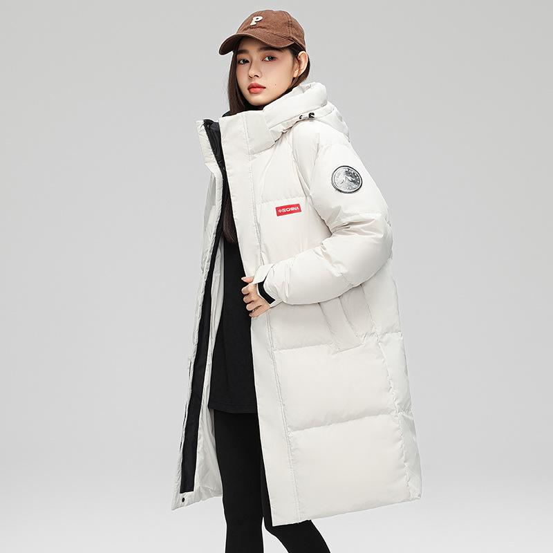 Outdoor mountain down jackets are the same for men and women, and new winter couples cross-border outdoor hooded warm coats can be opened twice.