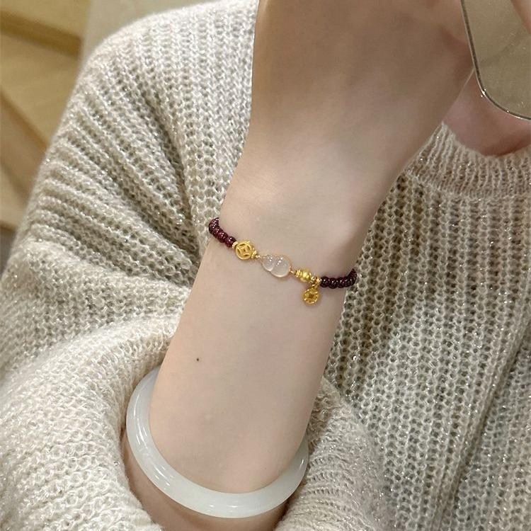 Modern Chinese Luxury Garnet Gourd Bracelet: Women's Court-Style Bangle with Unique Design