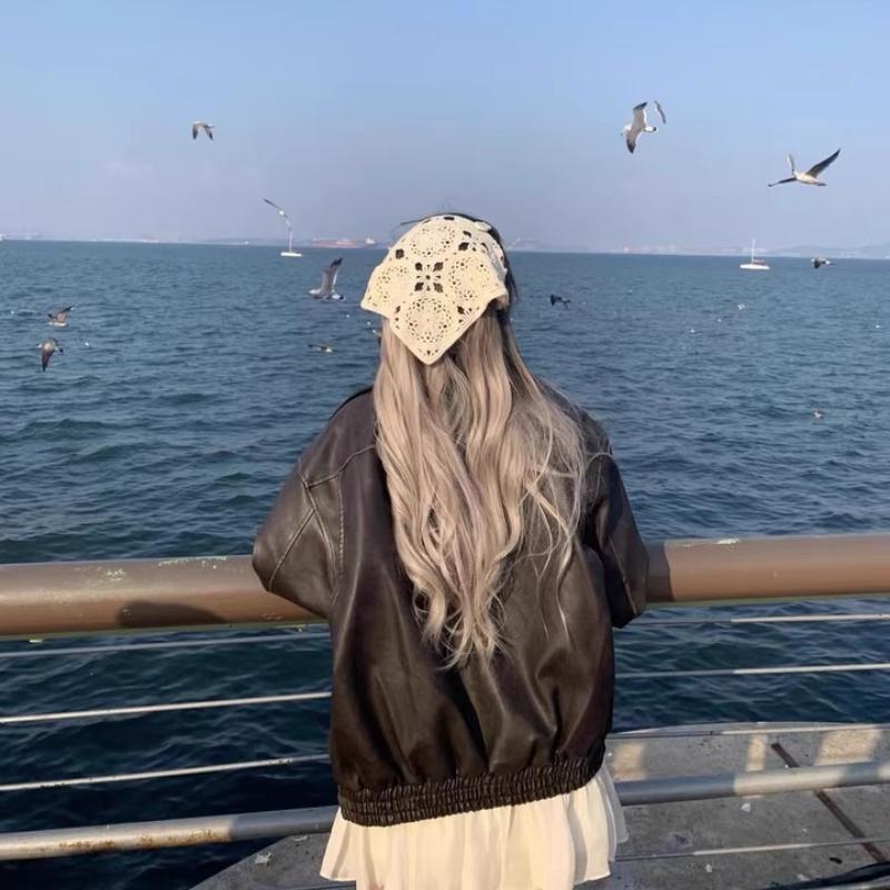 Foulard a Triangolo Beige da Donna Bandana Uncinetto Rete Trasparente Sciarpa Lavorata a Maglia Foulard Retrò Versatile Sciarpa da Collo Accessori per Capelli