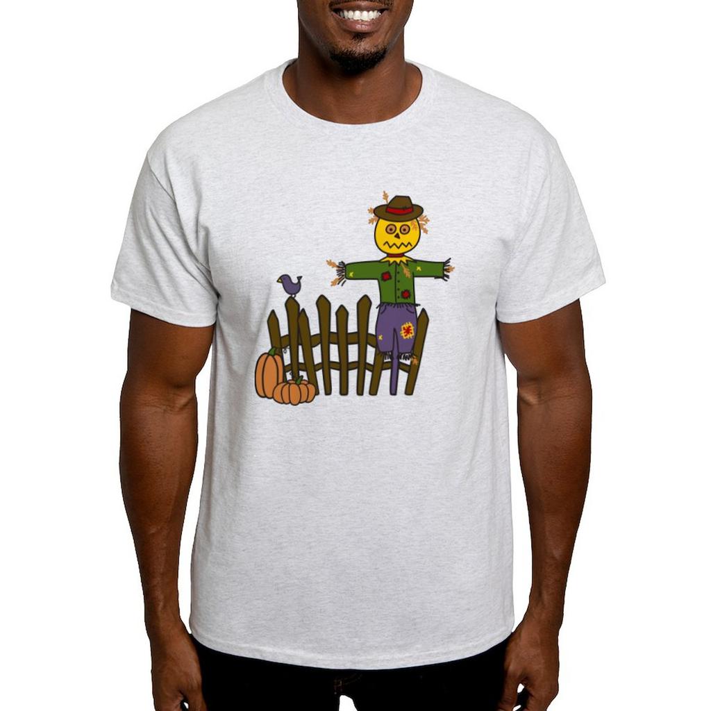 CafePress Lantaarnpaal met Vogelverschrikker T-shirt 100% Katoenen T-shirt (706392848)