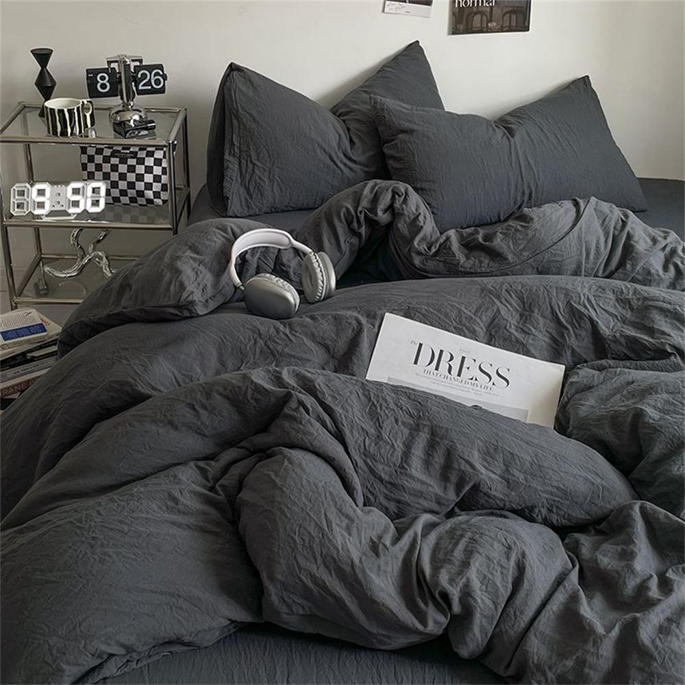 Thick Pure Brushed Bed Sheets, Duvet Cover Set, Four Piece Bedding Set Bed Sheet, Fully Enclosed for Home Gift