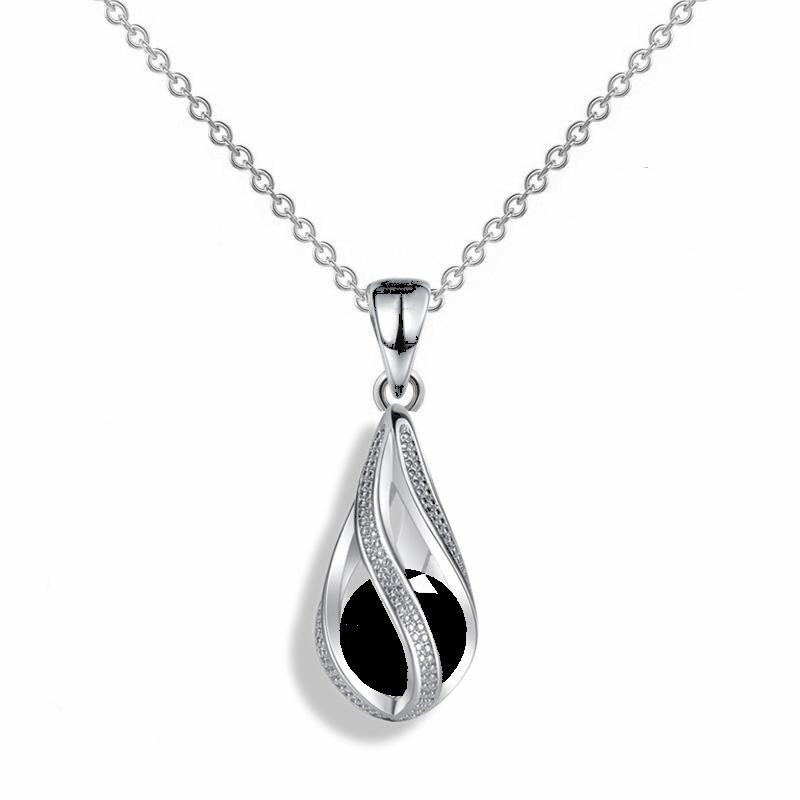 Elegant Rotating Water Drop Necklace for Women with Sparkling Rhinestones