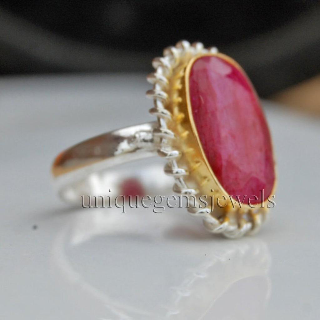 Reichhaltiger Pink-Roter Roher Rubin 925er Sterlingsilber Gelbgold Ring Schmuck, Zweifarbiger Rubinring, Handgefertigtes Geschenk Rubinring