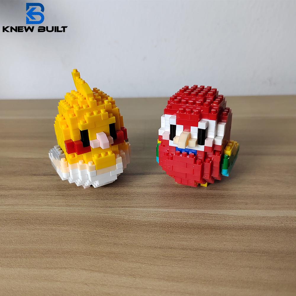KNEW BUILT Bunte Papageien Mikro Mini Bausteine Montage Spielzeug 3D Modellsteine für Vögel Spaß Praktische Fähigkeit Geschenk