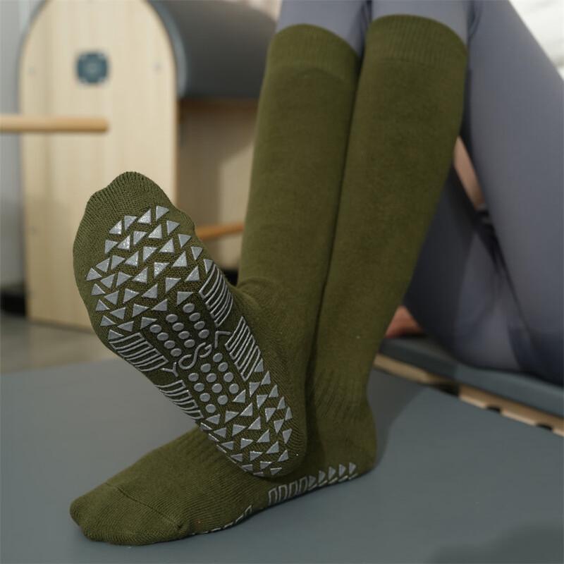Jun Bie High-Top Non-Slip Yoga Pilates Dance Socks