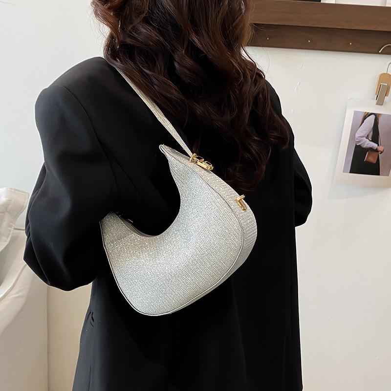 Today's popular women's bags, autumn sequins, underarm bags, fashionable and simple crescent moon dumpling bags, versatile shoulder bags