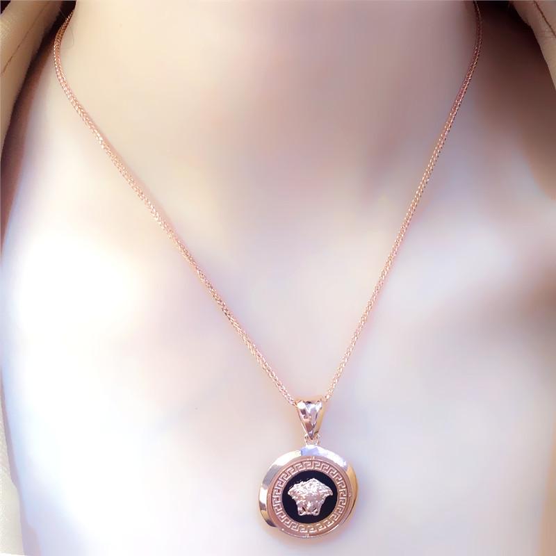 Exquisite Russian Purple Gold Luxury Round Exquisite Pendant European And American Fashion Rose Gold Plated Hollow Necklace Jewelry