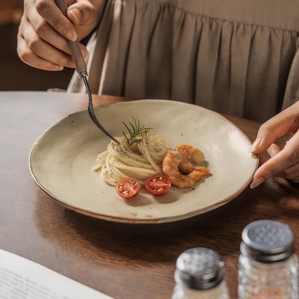 Coarse Pottery Shallow Plate Retro Style Plate Vegetable Plate Household Japanese Tableware Plate Plate Round Western Food Plate Pasta Plate