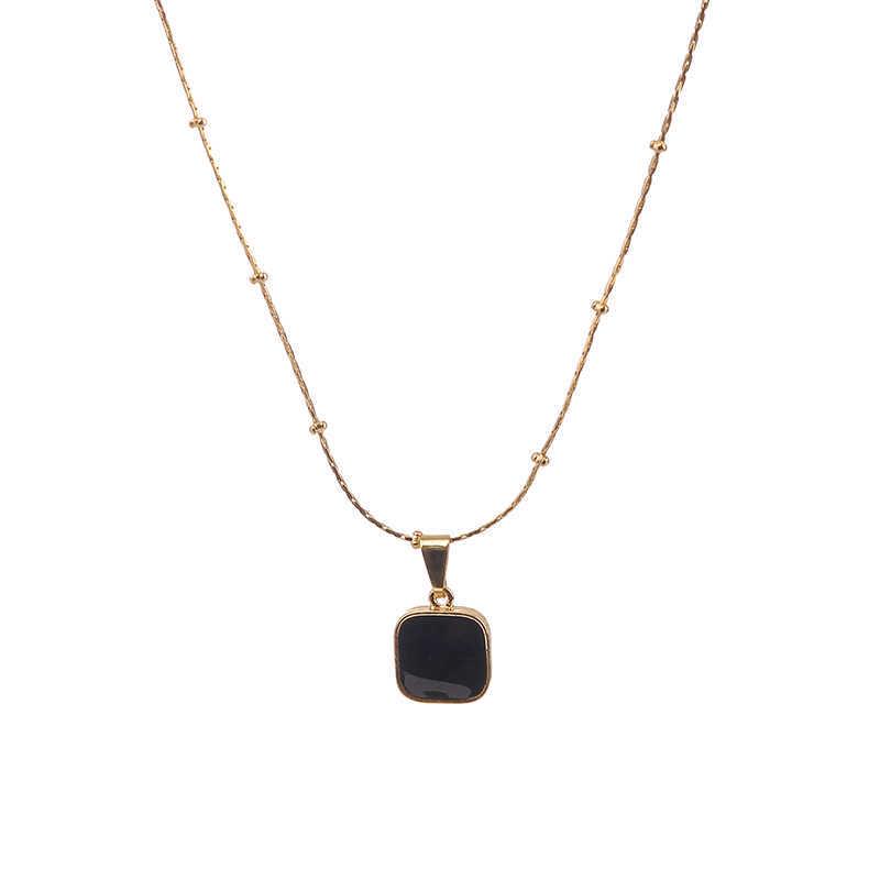 2025 Luxury Square Pendant Necklace - Women's High-End Clavicle Chain Choker