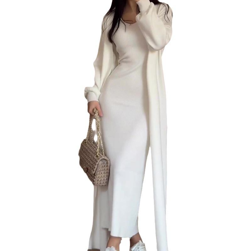 2023 Herbst Europäischer & Amerikanischer Einfarbiger Slim Strickpullover Überknie Langes Kleid Set für Damen