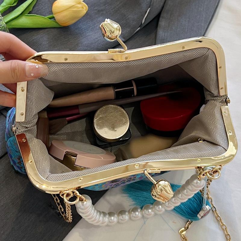 2024 Designer Women Handbags And Purse Floral Shoulder Bags Vintage Pearl Tassel Shell Clip Lady Chain Satchel Crossbody Bags