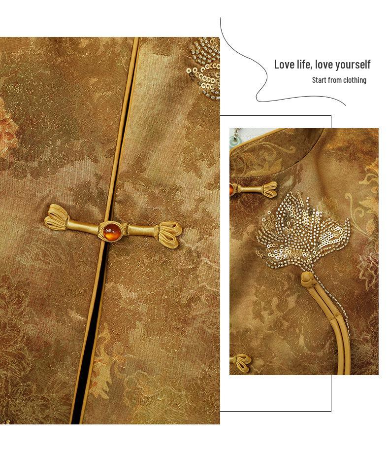 Spring Elegant Chinese-Style Velvet Three-Piece Suit for Middle-Aged and Elderly Women