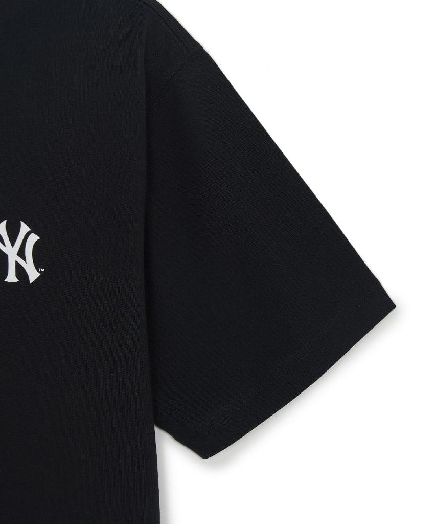 Emelbi Sportive Cursive Back Letter Short Sleeve T-Shirt Ny (Black)