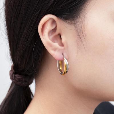 European-American Style 18K Gold-Plated Two-Tone Stainless Steel Round Earrings for Women