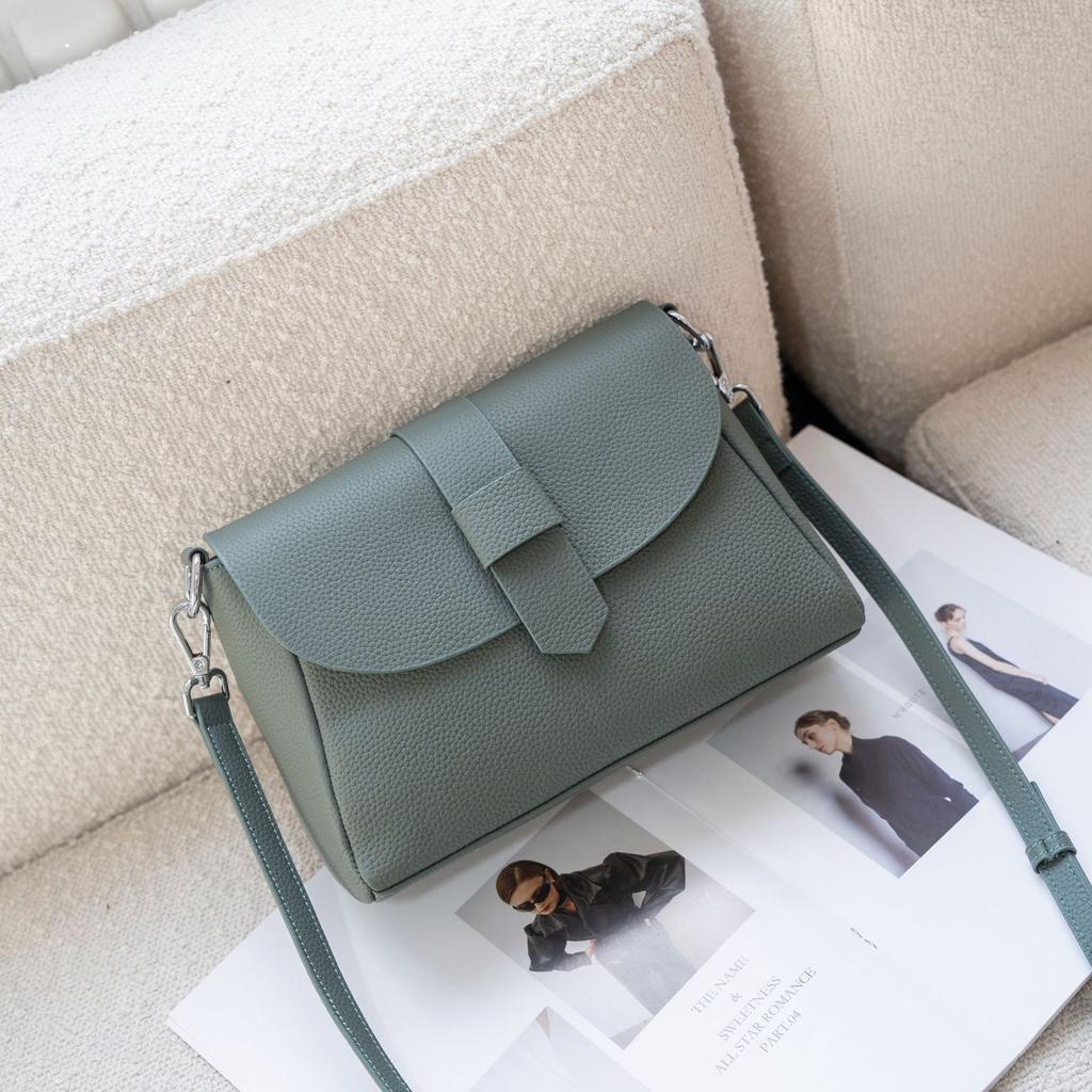 Cowhide Women's Bag Single Shoulder Women's Bag Niche Fashion Practical Oblique Span Bag Portable Soft Leather Shoulder Bag