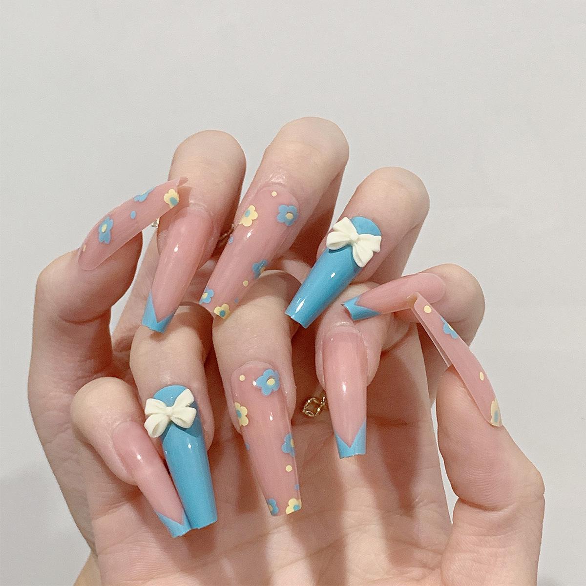 Macaron Blue Flower Nail Stickers: Wearable, Removable, Self-Adhesive Manicure Tips