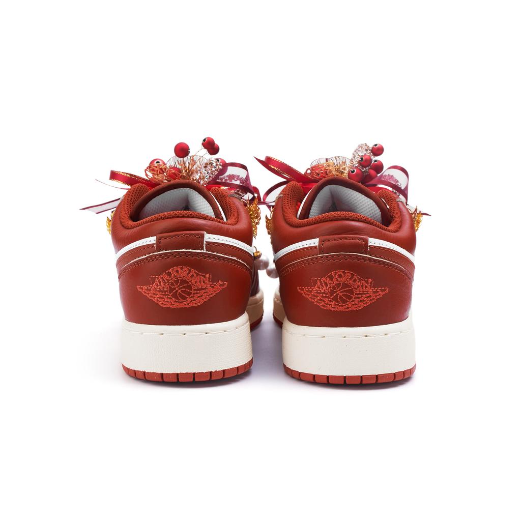 Jordan Air Jordan 1 Low top Vintage Basketball Shoes Women's Red FJ3465-160(Team676-SBOX)