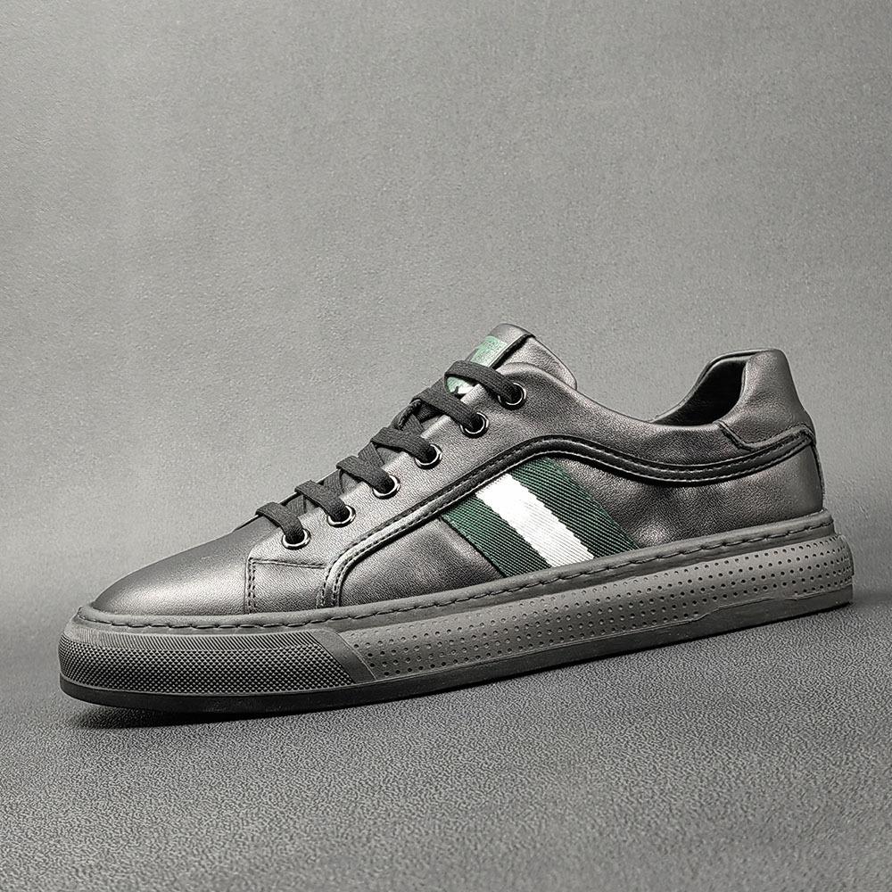 2024 European New Shoes for Men Cow Leather Casual Shoes Fashion Striped Flat Skateboard Shoes Lace-up Sneaker