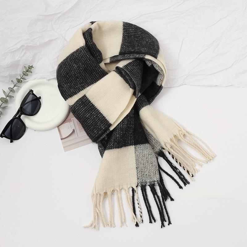 New Korean Style Classic Plaid Scarf for Women in Autumn and Winter Thickened and Warm  Versatile Shawl for Students To Wear As A Scarf