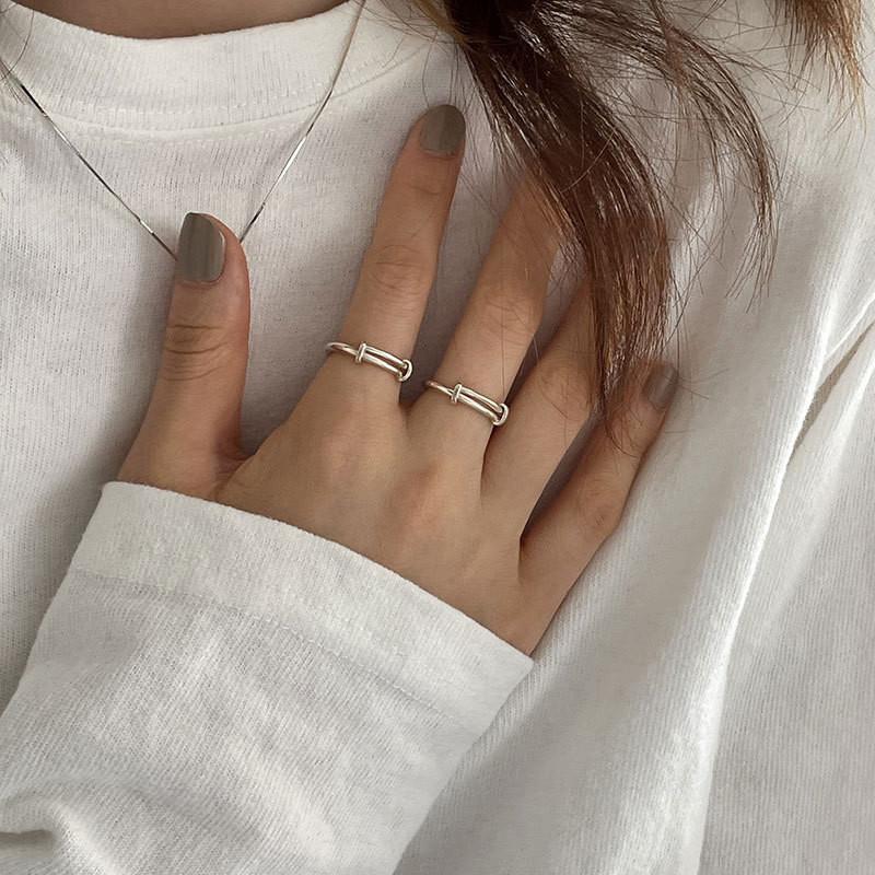 Elegant S925 Silver Ring For Women With Trendy Push Pull Adjustable Design And Minimalist Style
