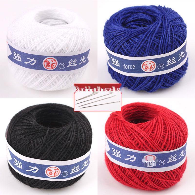 Thickened Cotton Thread Quilt Needle for Handcrafting: Red Duvet Cover, White Vintage Darning Ball