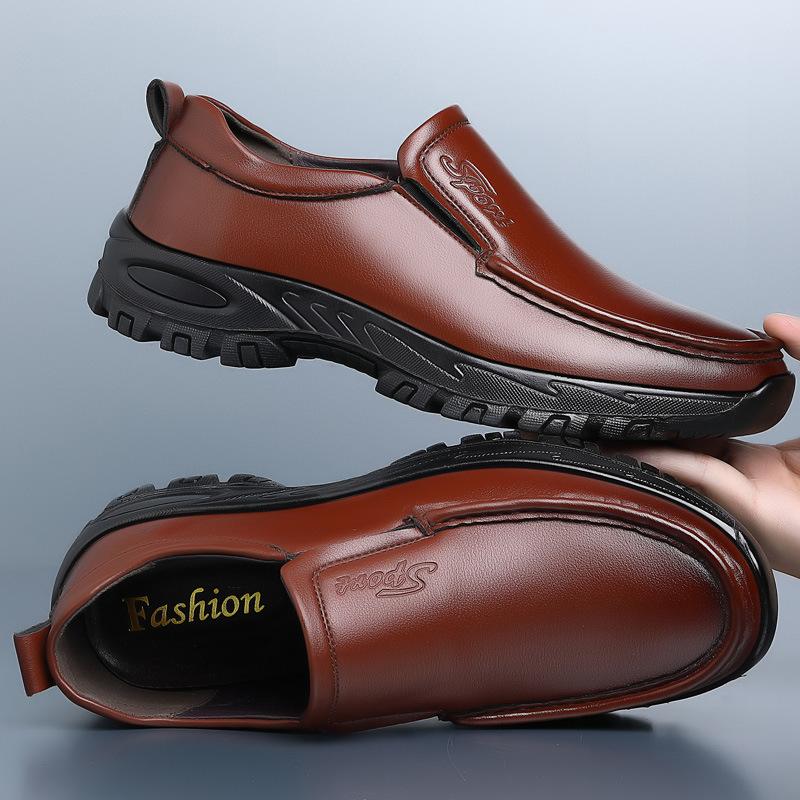 

Мужские туфли из натуральной кожи 38-47, мягкие нескользящие резиновые мокасины, мужские повседневные туфли из натуральной кожи 48 коричневый