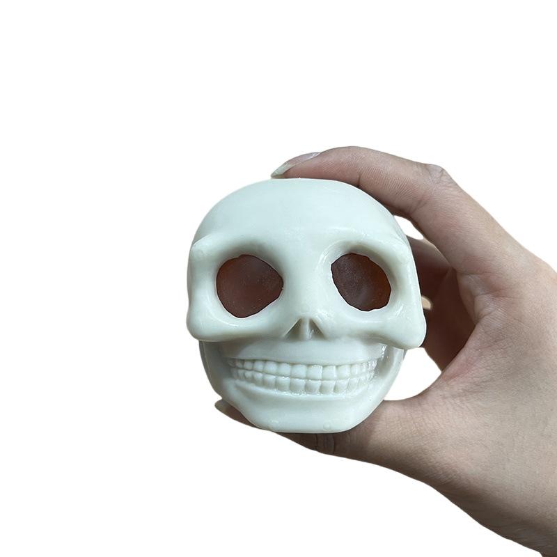 1/2Pcs Squeeze Skulls With Blood And Maggots Halloween Prank Toys Halloween Stress Balls Squeeze Skull Fidget Decompression Toy