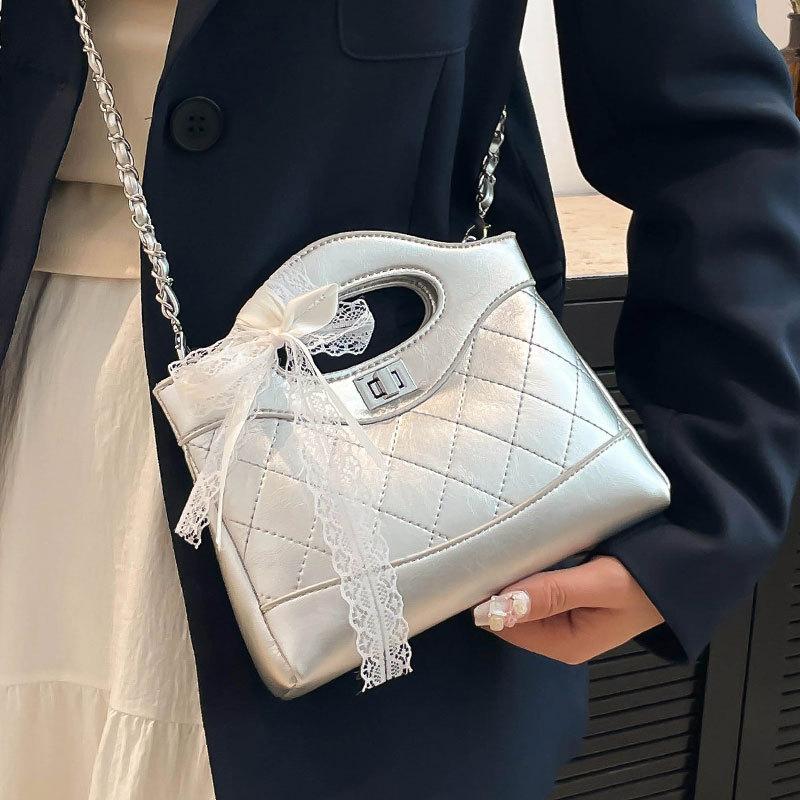 French light luxury fashion small fragrant wind rhombus chain portable bucket bag temperament high sense versatile messenger bag women