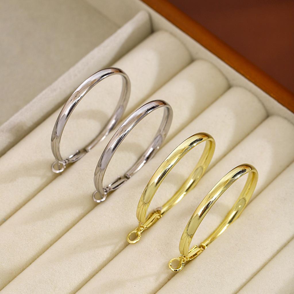 Simple And Exaggerated Personality Geometric Round Earrings, Light Luxury High-End Temperament Plain Ring Ear Buckles