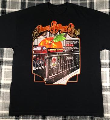 Na górę – T-shirty i koszulki