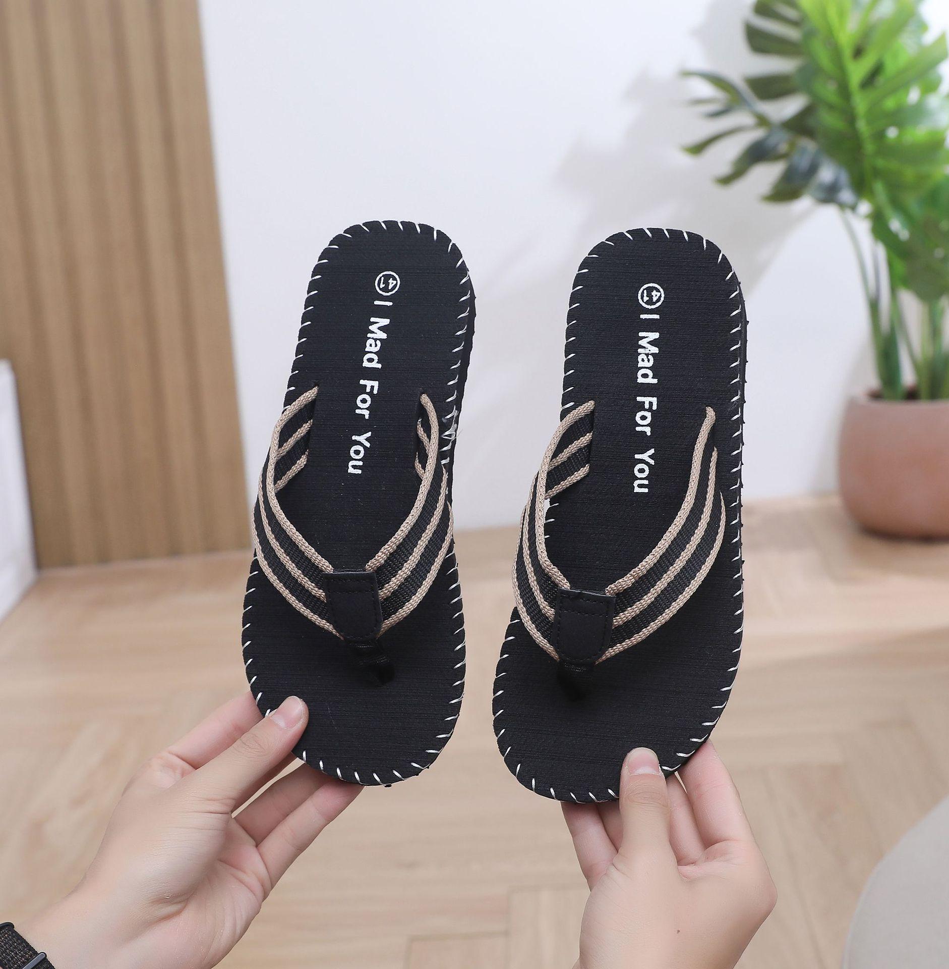 

Men s Summer Non-Slip Breathable Flip-Flops and Sandals 42