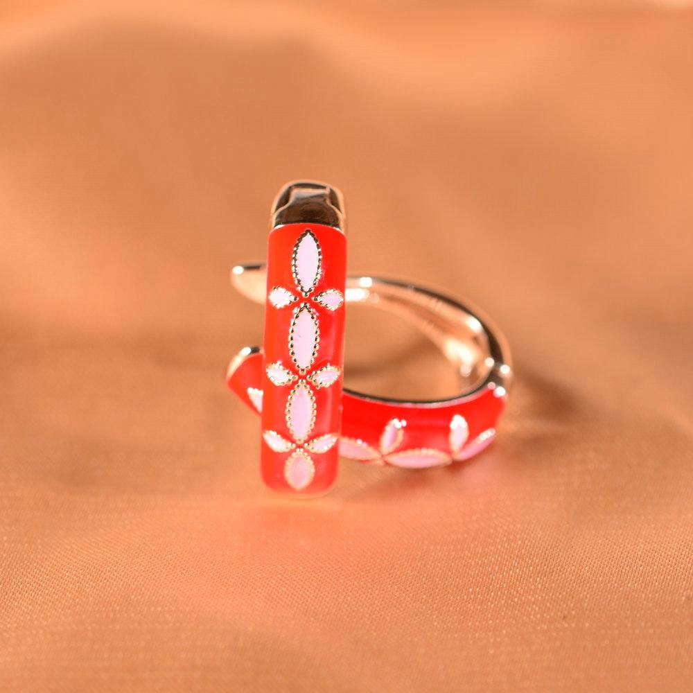 

Новые модные рождественские серьги в стиле Ближнего Востока с эмалью красного и зеленого цвета подойдут для повседневного ношения в качестве рождественского подарка розовый