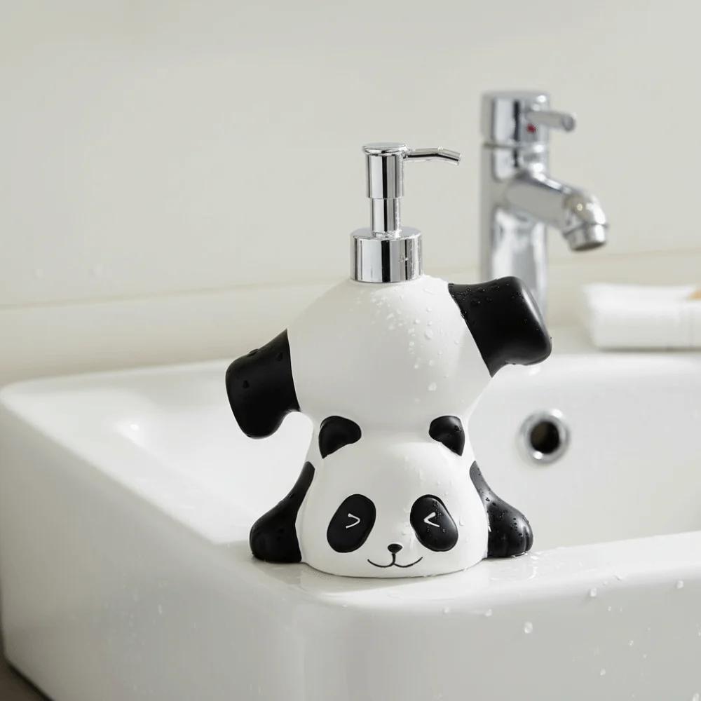 Cute Panda Soap Dispenser Press Bottle Container Cartoon Hand Sanitizer Bottle Animal Decorative Shampoo Soap Dispenser