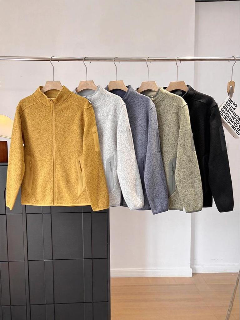 Warm Fleece Outdoor Mountain Style Stand-Up Collar Jacket for Couples