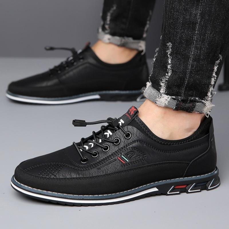 Fashion Men Sneaker Retro Leather Casual Shoes Adjustable Elastic Band Slip on Shoes Soft-sole Driving Shoe Men Shoes Big Size53