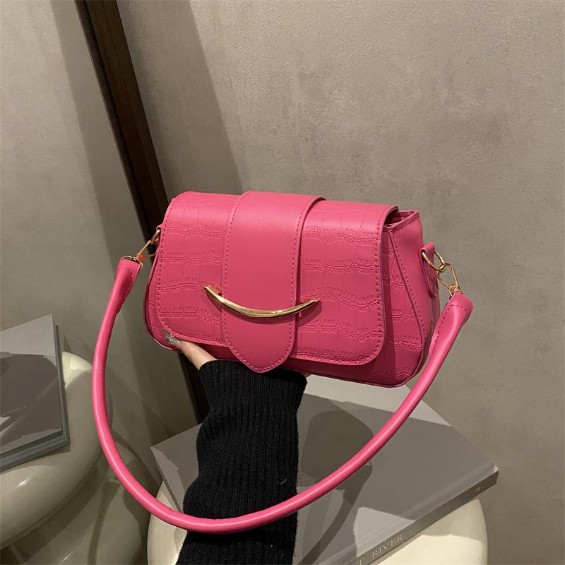 Popular New Simple Niche Design Women's Bag Fashion Shoulder Underarm Bag Embossed Small Square Bag Messenger Bag