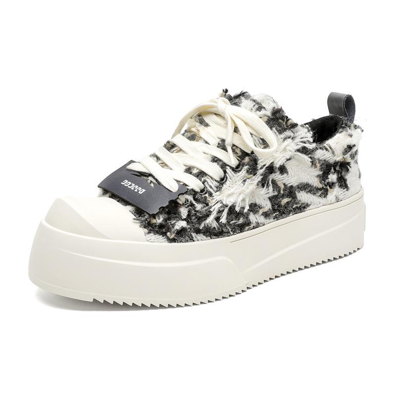 Scarpe retrò vecchie alla moda primavera nuove suola in tela scarpe singole alte design irregolare di nicchia scarpe da skateboard