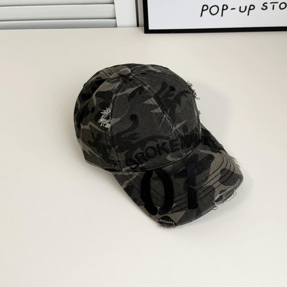American retro letter ripped baseball cap for men and women, four seasons street tide with face small fashion couple cap