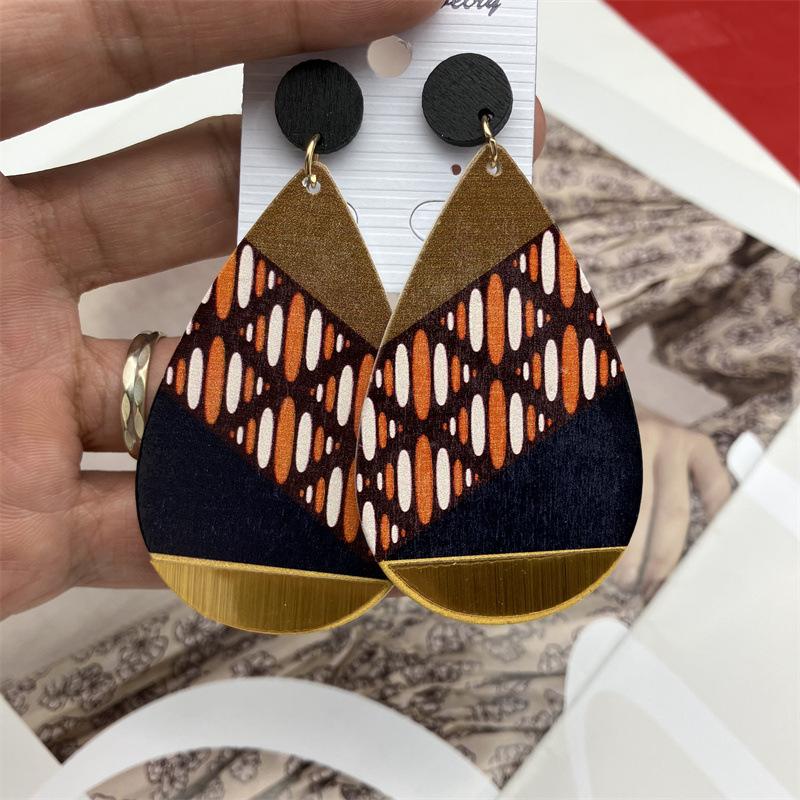 Vintage Painted Big Wooden Earrings Ethnic Exaggerated Pattern Geometric Statement Drop Earrings Vacation Party Jewelry