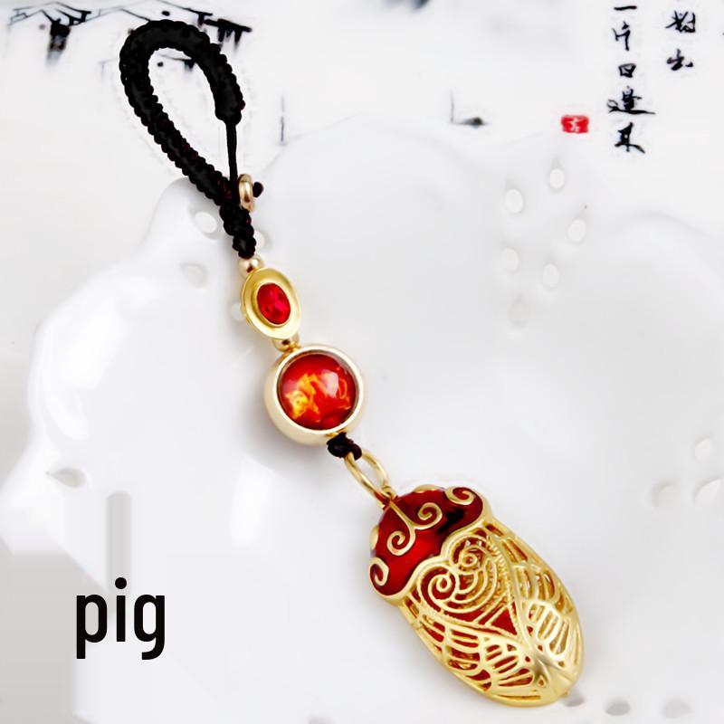Golden Cicada Zodiac Keychain: Bringing Good Fortune with Its Stunning Debut