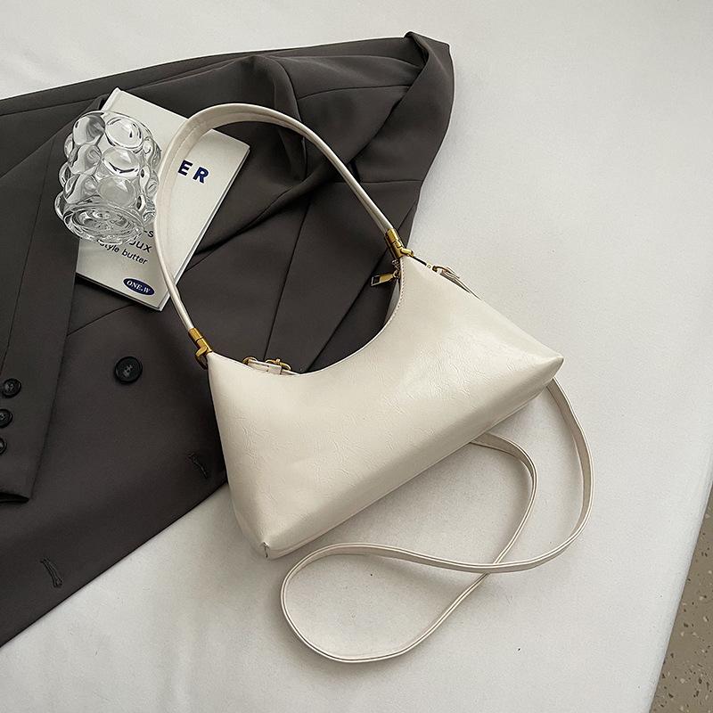 French Niche Underarm Bag Women's 2025 New Spring and Summer Fashion Shoulder Bag High-end Sense Versatile Commuter Baguette Bag