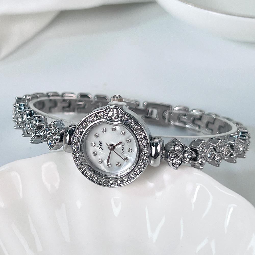 Jingwei Jw Niche High-End Bracelet Watch Exquisite And Small Student Fashion Temperament Quartz Women S Watch